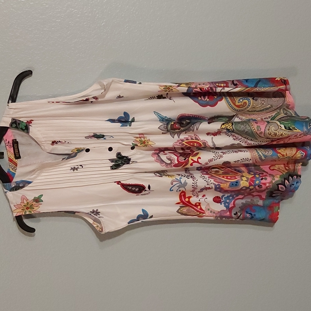 Bright and Bold White Tunic with Floral Print